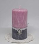 Svíčka růžová se šedou s přívěskem anděla menší