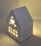 Dekorace dům s LED svíčkou