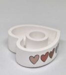 Svícen na úzkou svíčku srdce