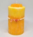 Svíčka Sluneční energie s oranžovým náramkem